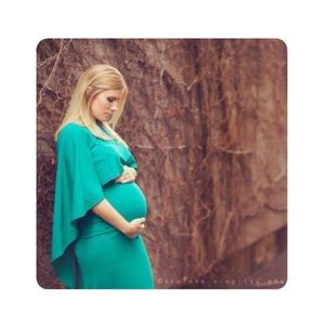 Maternity dress for photo shoot or wedding